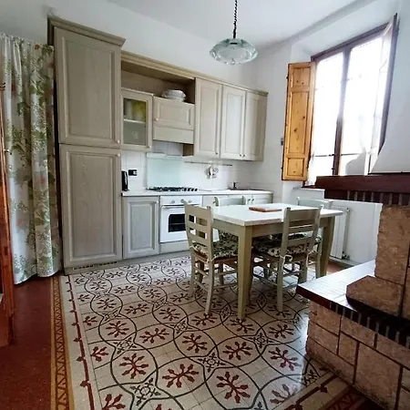 Just Outside The Wall: Free A/c, Bikes And Wifi Apartment Lucca