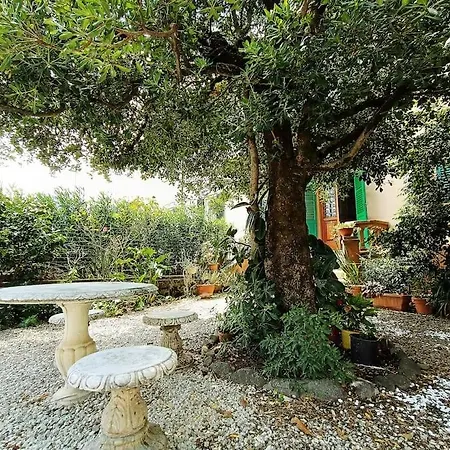 Appartamento Just Outside The Wall: Free A/c, Bikes And Wifi
